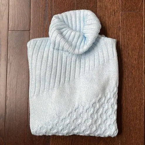 Nine West  Turtleneck Knit Sweater. Size Large. Light Blue