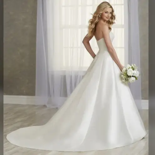 Christina Wu New bridal gown