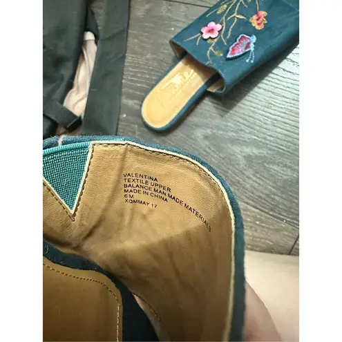 Nanette Lepore  Women’s 6M Valentina Embroidered Denim Slides Shoes