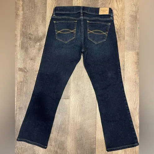 Abercrombie & Fitch Abercrombie “the A&F boot” jeans size 2R