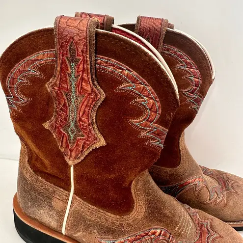 Ariat  Showbaby U-Turn Round Toe Shortie Western Boots Size 8.5