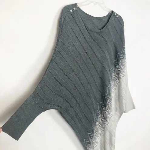 Women's Dip Dye Asymmetrical Poncho/Sweater Size M Size M