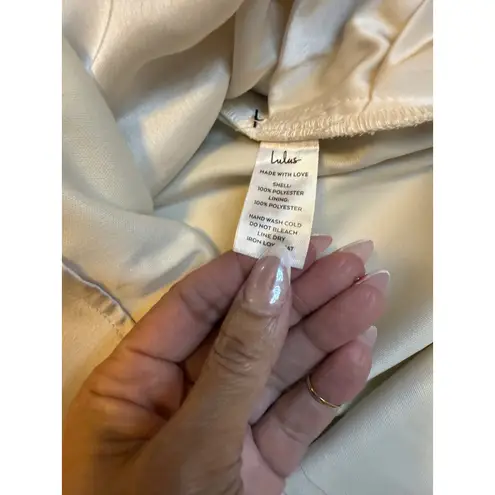 Lulus Always Celebrating Off Shoulder Satin Midi Dress Cocktail Evening NWT Med White