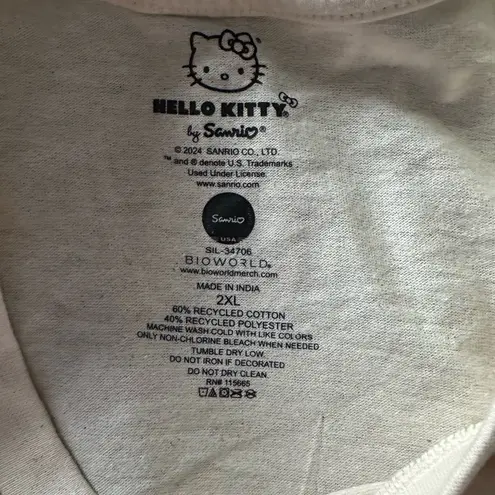 Sanrio Hello Kitty by Cream and Pink Heart Graphic T-shirt Size 2X
