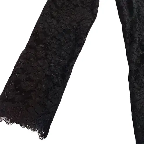 Moda International like a M