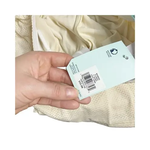 DSG Women's 7” Mesh Shorts Size XL Sand Beige Drawstring Waist Stretch Activewea