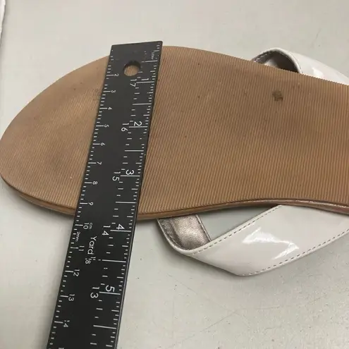 Talbots  White Sandals Size 9 Fish Design‎