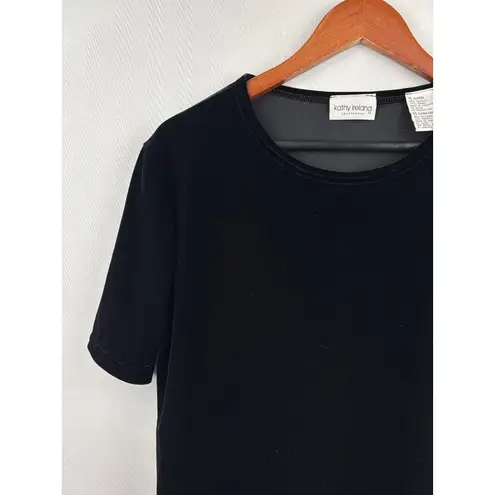 Kathy Ireland Women’s XL Black Velvet Short Sleeve Shirt
