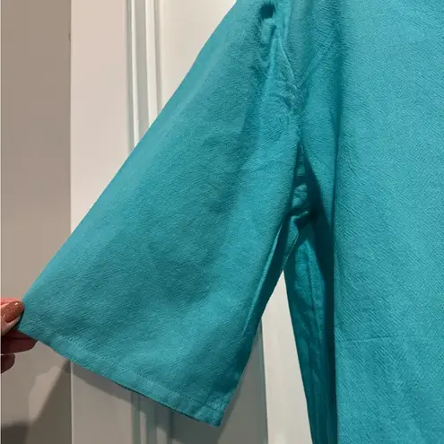 THE TOG SHOP Teal Button