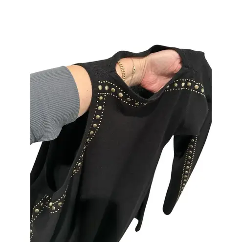 Westport 1962 womens XS sweater black scoop neck cold shoulder long sleeve studs