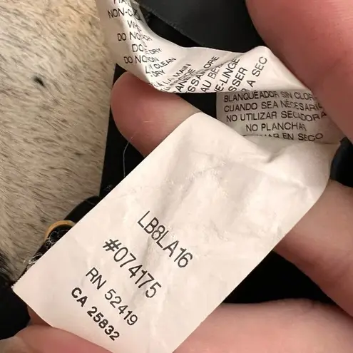 La Blanca Island Goddess Cross-Back One Piece Black Size 6