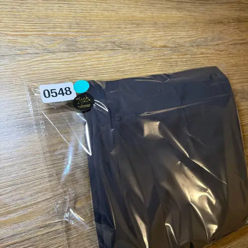 Akris Punto Franca Black Straight Leg Trousers Pants Size 6 NWT Tailored