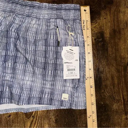 Vuori NWT  Dash Short VW367 Pale Blue Shibori Grid Women's XL Performance