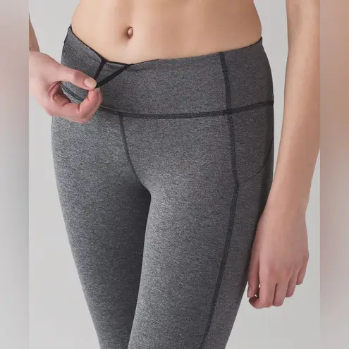 Lululemon  Pace Rival Crop *22"- Size 10 - Image 4