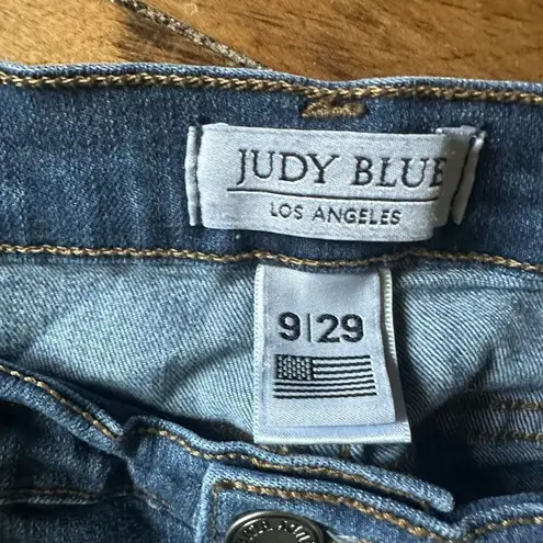 Judy Blue medium wash boutique stretchy size 9/29 jeans