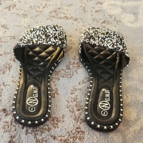 G.N.D. Rhinestone Slides Black Silver 7