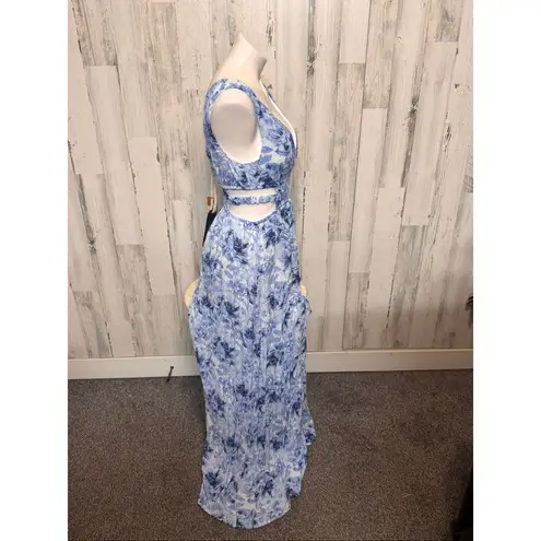 Blue Floral Maxi Dress Size M – Cutout Waist, Deep V Neck, Boho Summer Vacation Size M