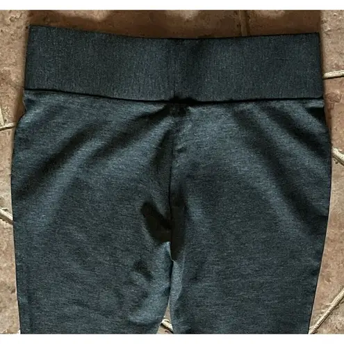 Tahari Women’s Gray Compression Leggings | Medium | Pull-On Elastic Waist Work