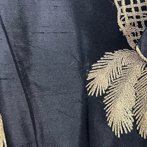 Isda & Co. Embroidered 100% Silk Short Blazer Jacket Navy Blue size medium