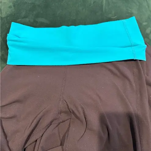 Lululemon Astro Leggings in Sz 4 Black