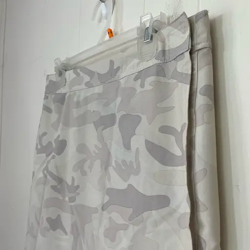 Ripskirt Hawaii Activewear Travel Wrap Skirt Quick Dry Camo Print ~ Size L Size L