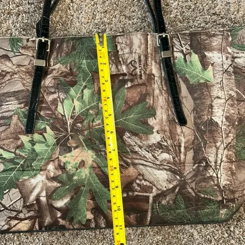 Realtree ® Camo Print Purse, Camouflage Large Women’s Tote Handbag