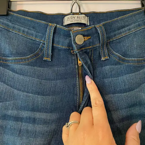 Judy Blue Super Flare Frayed Jeans Boho Retro Bohemian Women's size 3 / 26