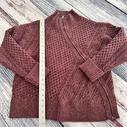 M. RENA Asymmetrical Zip Up Mock Neck Sweater in Plum Purple Purple Size L