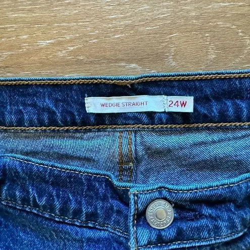 Levi's Wedgie Straight Jeans