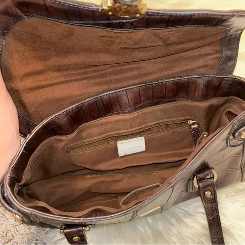 Liz Claiborne Dark Brown  Hand Bag Buckle Purse Gold Detail Lightweight Accessory