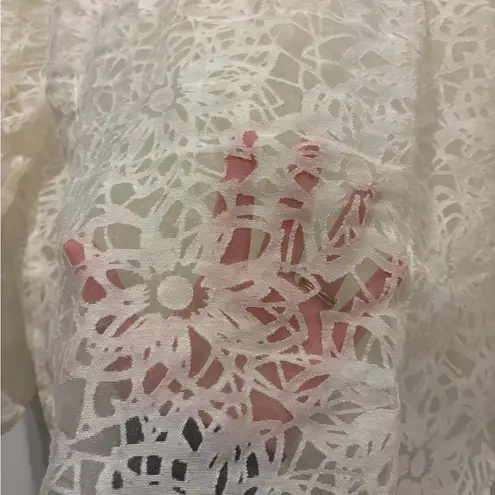 Cut Loose Elegant Quiet Luxury Old Money Cream Lace Mesh Button