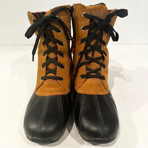 Cougar Totem Winter Waterproof Boots Women's 9M Tan Suede Insulated Plaid Warm Black Size 9