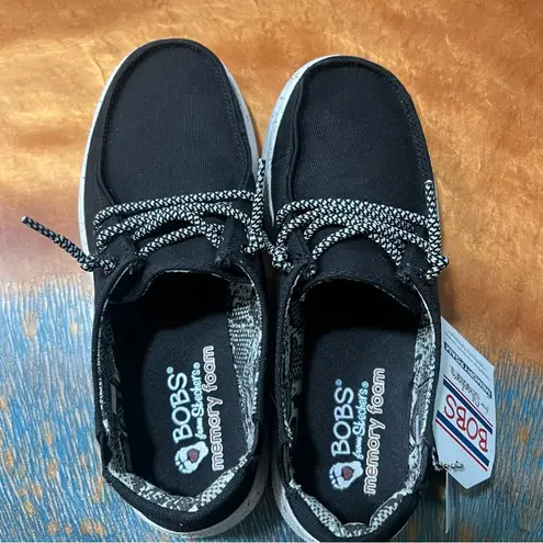 NWT Bobs Skechers Skipper Tide Pool Black white Shoes size 6 slip ons