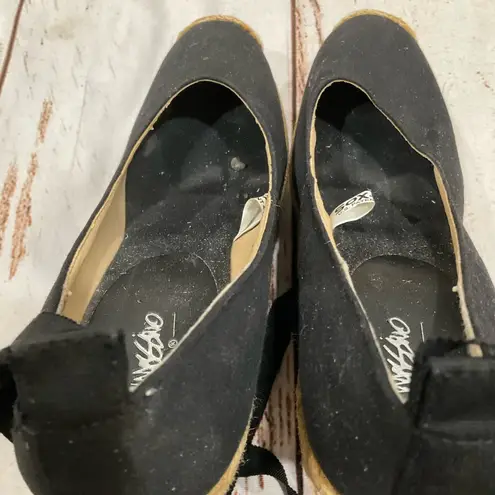 MOSSIMO TIE UP ESPADRILLES Size 8.5