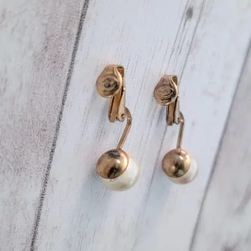 Vintage Clip On Earrings Faux Pearl Mismatched? 3/8"