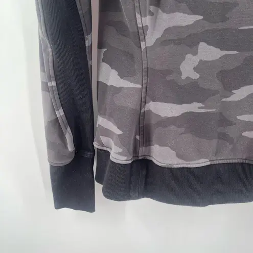 Athleta  Triumph Hoodie Size Small Camo Full Zip Black Grey Fleece Lined Casual