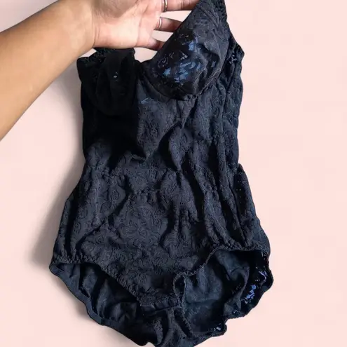 Maidenform  Women's Black Bodysuit