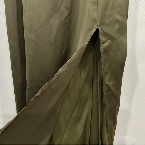 Maniju Green Satin Beaded Detail Cowlneck Gown Large L