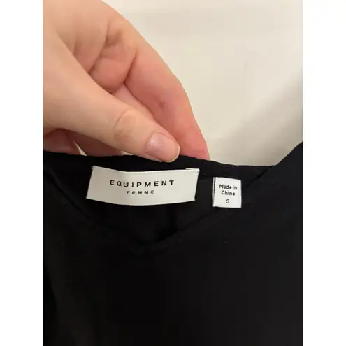 Equipment Top Womens Small Layla Tank Cami Black Silk V Neck Adjustable Straps