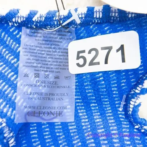 NEW Cleonie Free People Swim Australia blue bikini top blue stripe, one size Size L