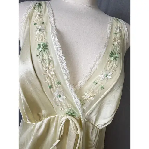 Jolie Two Yellow Satin Embroidered Slip Nightgown Dress Lace Trim Cottagecore M Size M