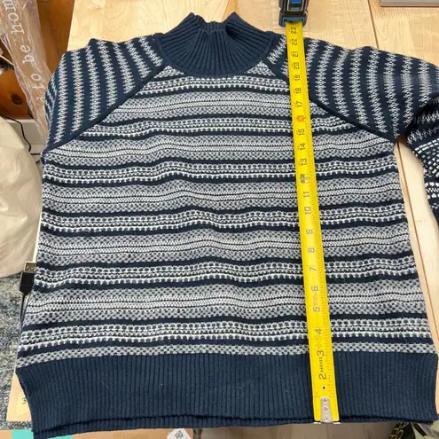 Cyrus Nordic Style Striped Knit Mock Neck Sweater Dark Blue White Size Medium