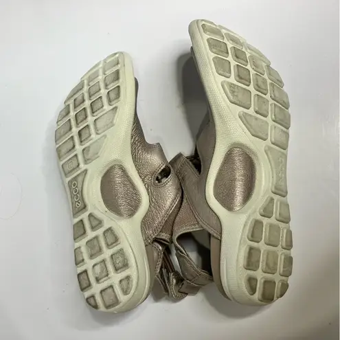 Ecco  Jab Toggle sandals metallic leather‎ size 7