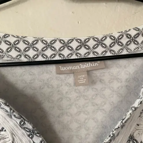 Woman Within Black and White T Shirt Women’s Plus Size 22/24 Embroidered Tee