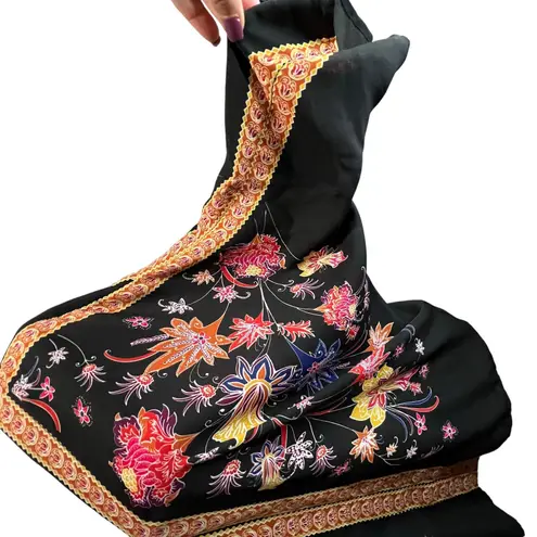 Rose + Olive Kimono Top Womens M Black Floral Dolman Relaxed Artisan Boho Chic Size M