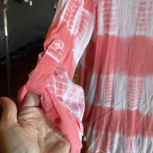 Entro 💗💗💗BOGOHO 💗💗💗Pink Tie Dye Button Up Top - Image 4