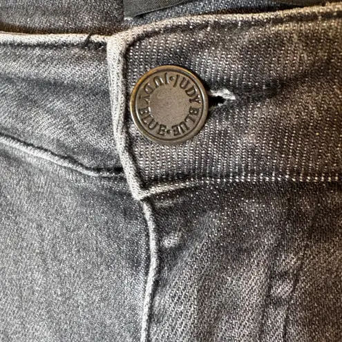 Judy Blue Boyfriend Fit Gray Wash Denim Jeans Size 7/28