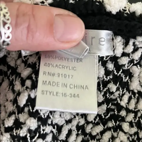 Solitaire by Ravi Khosla black and white boucle knit cape sweater