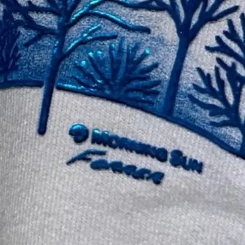 Morning Sun Vintage Blue Metallic Trees & White Sweatshirt Size L