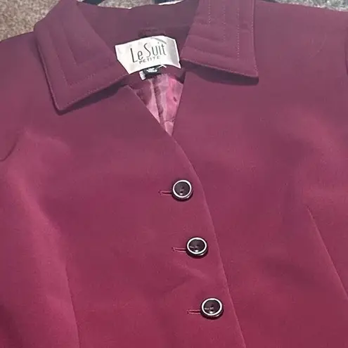 Le Suit Vintage Le Suit Classic Skirt Set